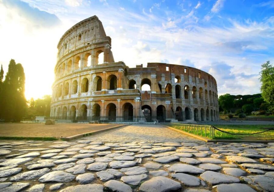 Early Evening Colosseum's Arena, Forum & Trevi Fountain tour - Is This Tour Worth It?