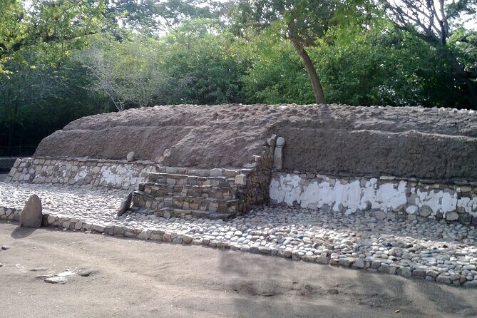 Eco Adventure in the Archaeological Area of Copalita - Exploring the Low Deciduous Forest and Wetlands