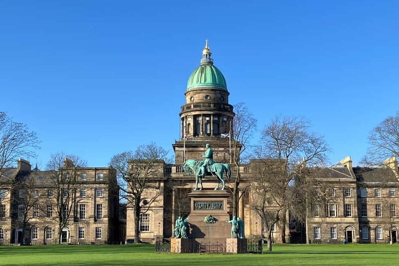 Edinburgh: Dean Village, Circus Lane & Botanic Garden Walk - Who Is This Tour Best For?