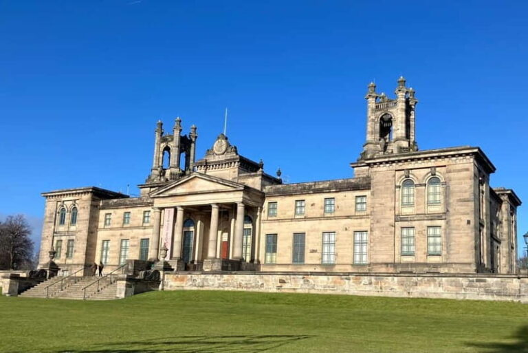 Edinburgh: New Town, Dean Village & Circus Lane Walking Tour - Who Will Enjoy This Tour?