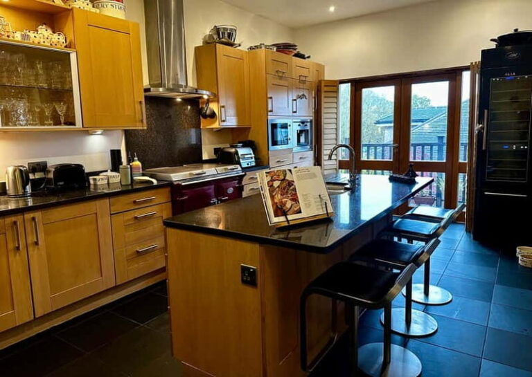 Edinburgh: Scottish Cooking Class with City Views - Who Will Love This Experience?