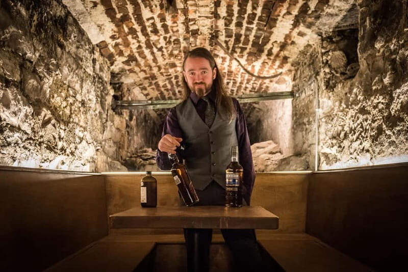 Edinburgh: The Lost Close Underground Scotch Whiskey Tasting - The Experiences That Make It Stand Out