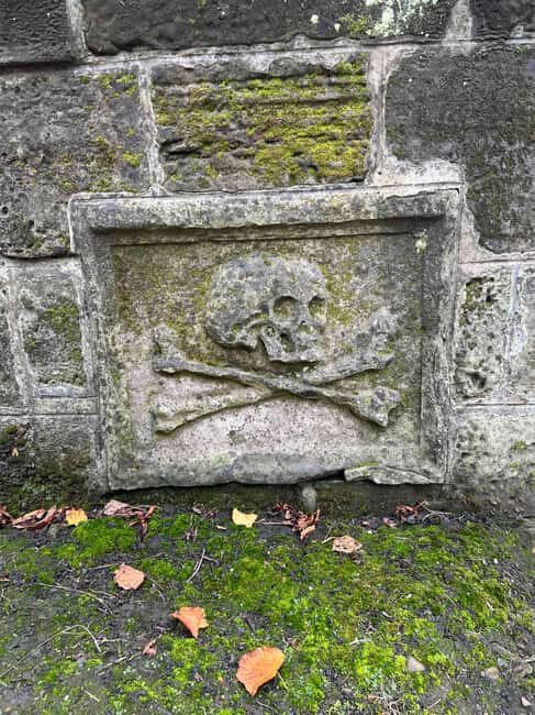 Edinburgh's Dark and Hidden History Walking Tour - A Detailed Look at the Itinerary