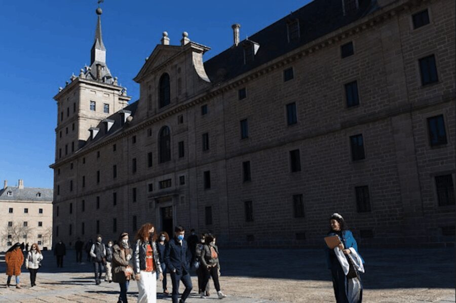 Escorial & Valley of the Fallen: Private tour from Madrid - The Experience of a Private Tour