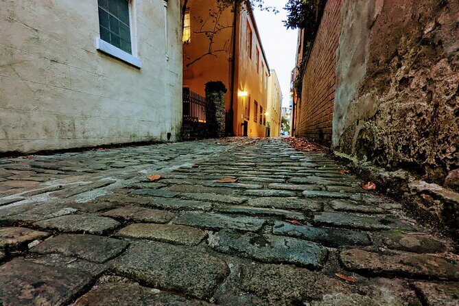 Estes Method Blindfolded Ghost Hunt - The Paranormal Equipment and Techniques