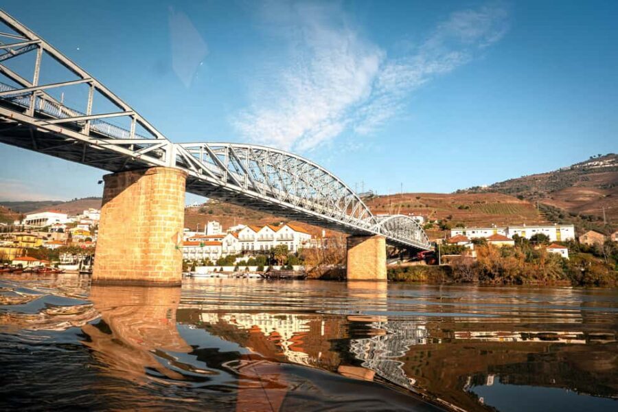 Exclusive Douro Valley: 3 Wineries, 9 Wine Tastings & Lunch - The Itinerary in Detail