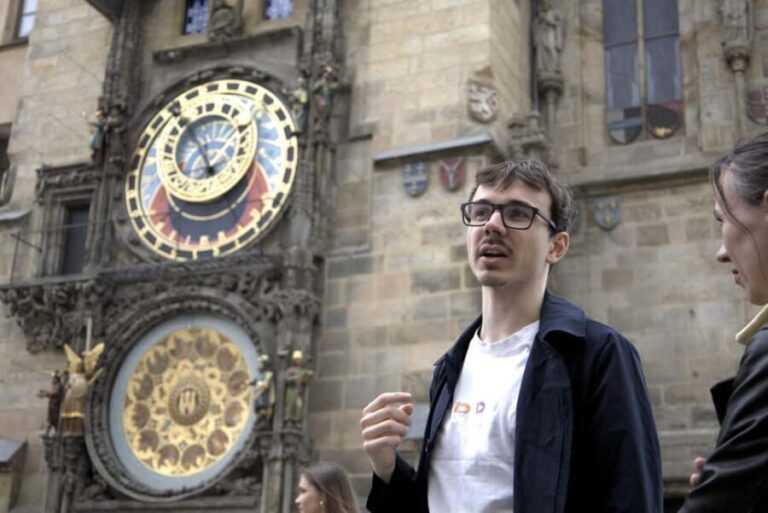 Exclusive Prague Royal Way Tour: all must see sites in 3hrs - Transport and Practicalities