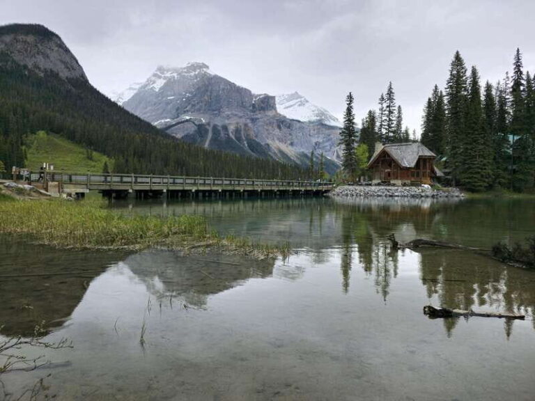 Explore 9 Iconic Banff Spots in 1 Epic Day!(Pax 12/Group) - The Value of the Experience