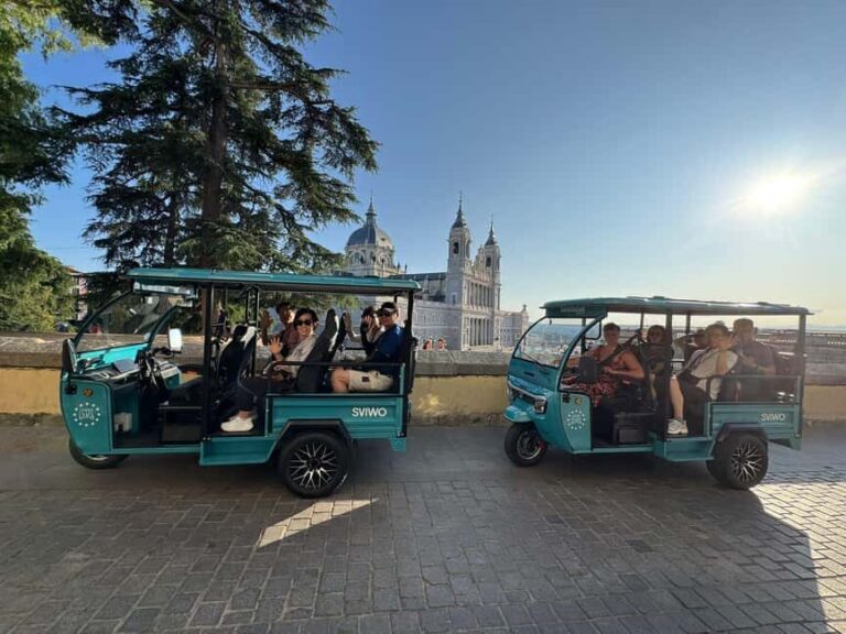 Explore Barcelona comfortably with our electric TukTuks. - Experience Quality and Authenticity