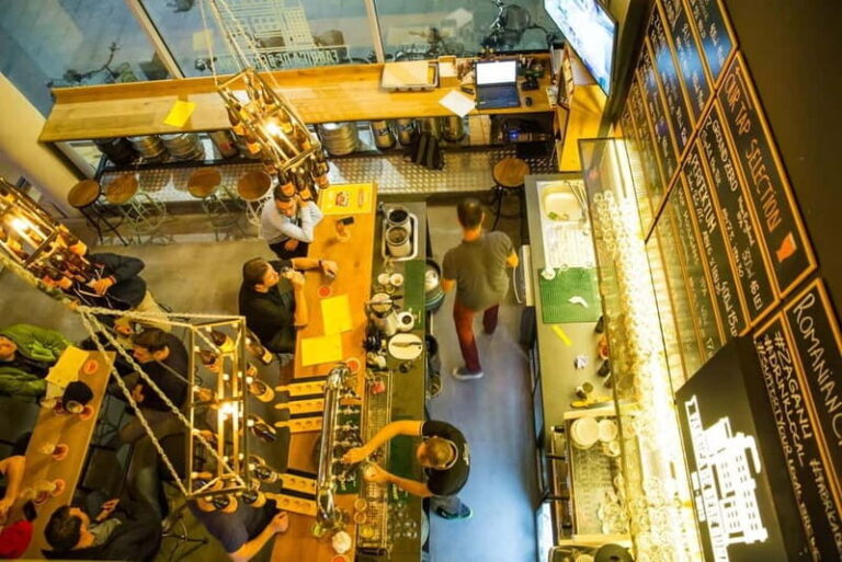 Explore Bucharest: Beer & History Tour - Beer Tasting at Local Bars