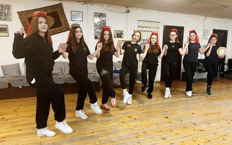 Explore Skopje With Traditional Dances - Who Will Love This Experience?