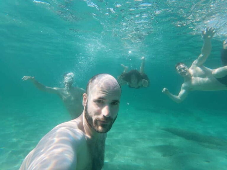 Explore the Athenian Riviera with food and wine - The Experience’s Strengths and Considerations