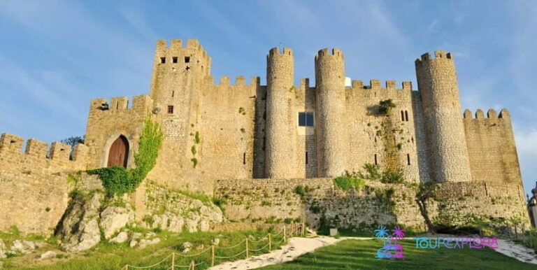 Faith, Caves & Ocean Waves: Portugal's Most Soulful Day Trip - Why This Tour Stands Out