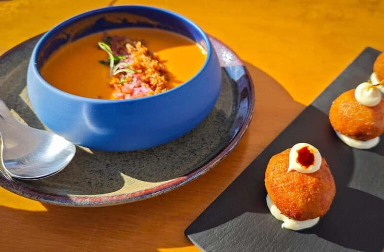 Faro food tour (with drinks) & city highlights - 10 tastings - What You’ll Encounter on the Tour