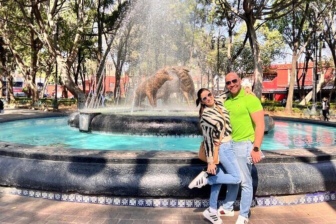 Fiesta Tour in Xochimilco with Tequila in addition Coyoacán and CU - Included and Not Included in the Tour