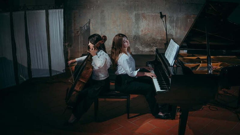 Florence: Cinematic Night at Santa Croce al Tempio - The Itinerary: What to Expect