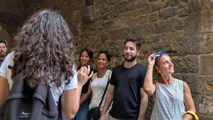 Florence Crimes, Murders & Ghosts Walking Tour with Tastings - Tasting the Dark Side