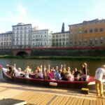 Florence: Guided Gondola Boat Tour with a Glass of Wine - The Breakdown of the Itinerary