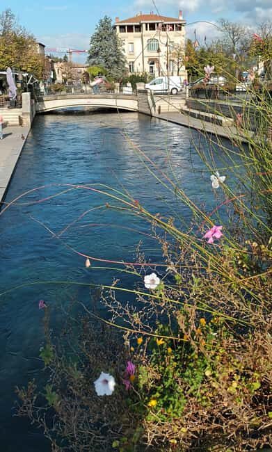 Fontaine De Vaucluse and Isle Sur La Sorgue by electric bike - What to Expect from the Tour