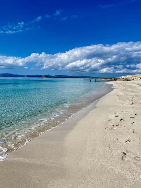 Formentera Kitesurfing equipment rental ONLY NOVEMBER TO MAY - Why You’ll Love This Kitesurfing Rental