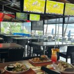 Fort Lauderdale Intracoastal & Dinner Cruise - The Atmosphere: Narration, Music, and Group Size