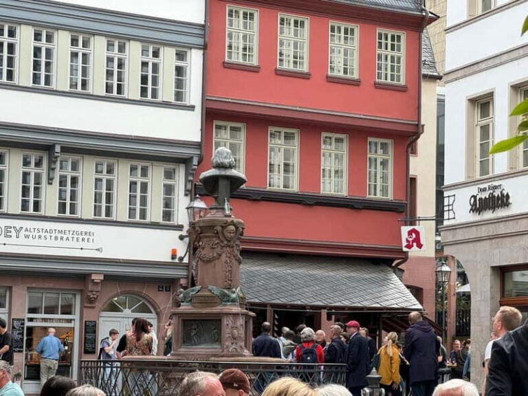 Frankfurt: Walking tour between St. Paul's Church, Main & Old Town flair in German - Why This Tour Offers Great Value