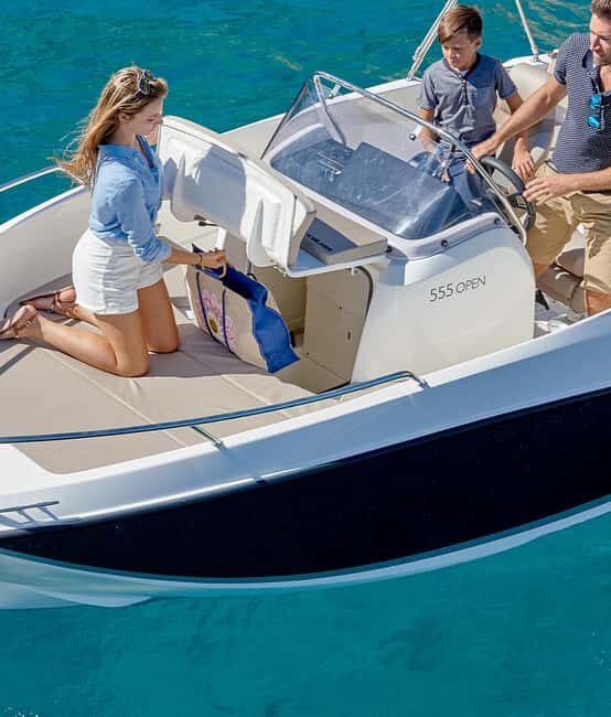 French Riviera & Monaco: Boat Tour with Wine & Snacks - The Experience in Detail