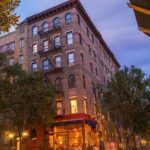 FRIENDS in New York City Private Car Tour with Tickets - Who is This Tour Best For?