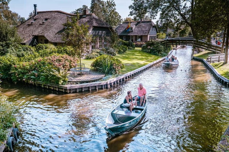 From Amsterdam: Explore Giethoorn Private Guided Tour by Car - What to Expect During Your Day