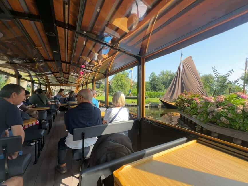 From Amsterdam: Giethoorn Day Trip with Canal & Village Tour - Canal Cruise – The Highlight