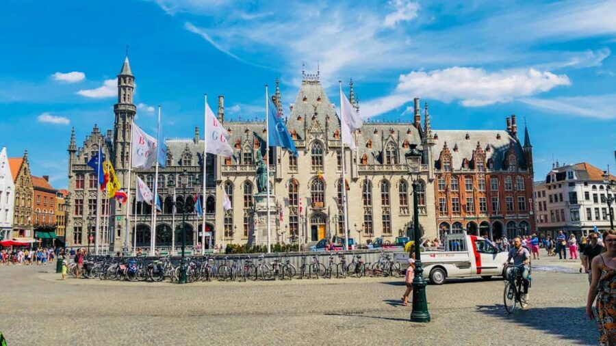 From Amsterdam: Private Day Trip to Bruges - Exploring Bruges: What Youll Discover