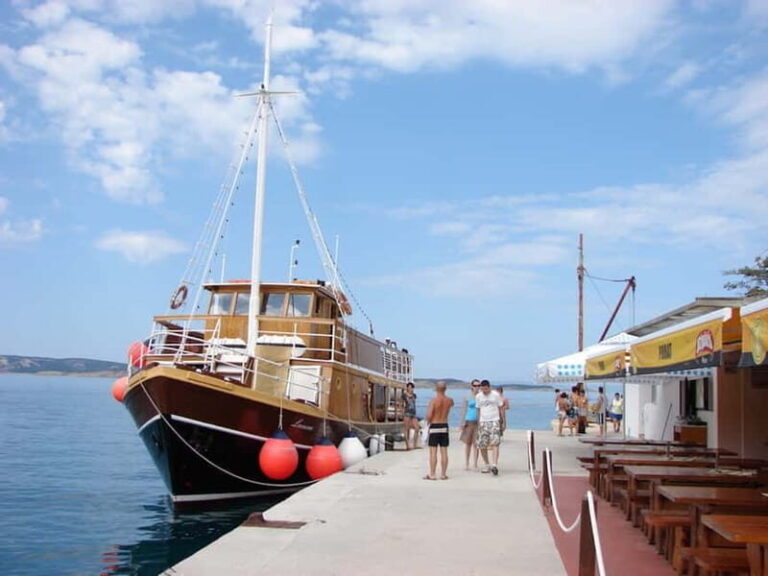 From Baka: Island Day Trip on a Traditional Ship with Lunch - Visiting Goli Otok: A History Lesson on the Water