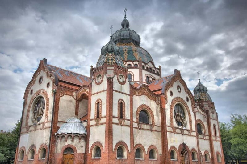 From Belgrade: Subotica & Pali Lake Tour with Wine tasting - Deep Dive into the Experience