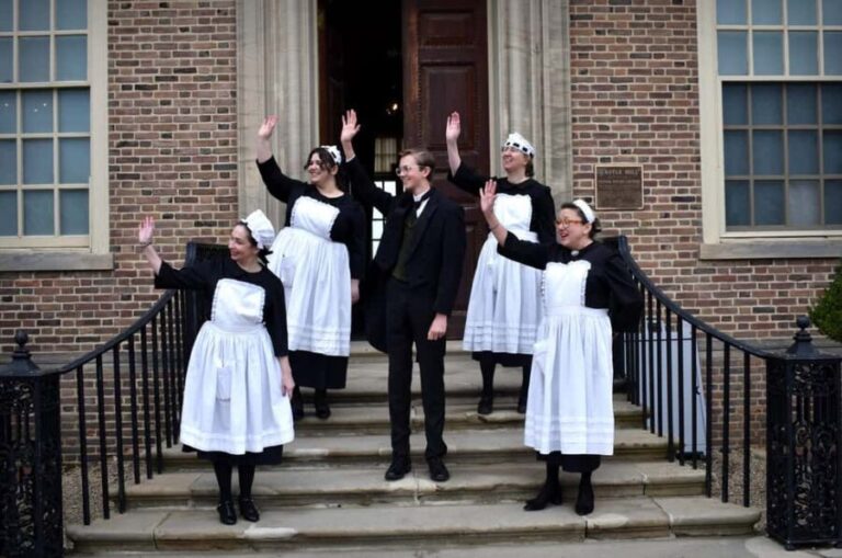 From Boston: Guest of the Cranes Guided Tour on Crane Estate - The Journey to the Crane Estate