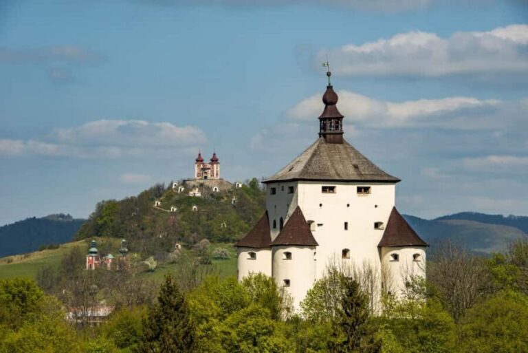 From Bratislava: Nitra, tiavnica, Bystrica & pania Dolina - Practical Details and What to Expect