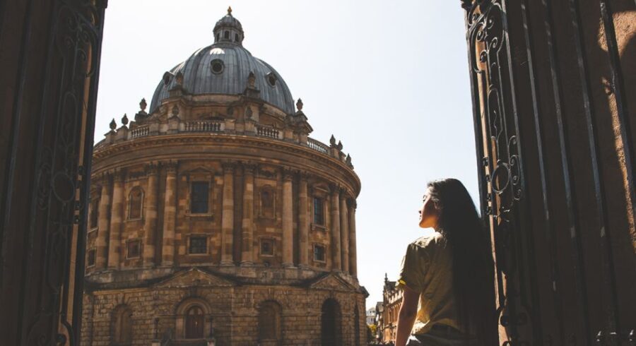 From Bristol: 2-Day Enchanting Stratford & Oxford - Detailed Breakdown of the Tour Experience