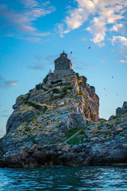 From Budva: Stefan and Kati Islands Boat Trip - Exploring Kati Island: Hiking, Snorkeling, and a Viewpoint