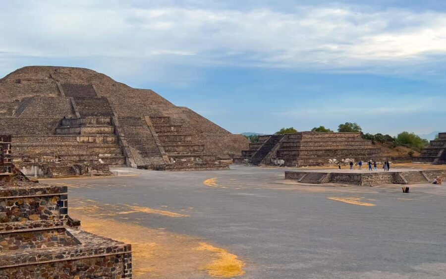 From CDMX: tour to Tula and Teotihuacan. - Practical Details and Considerations