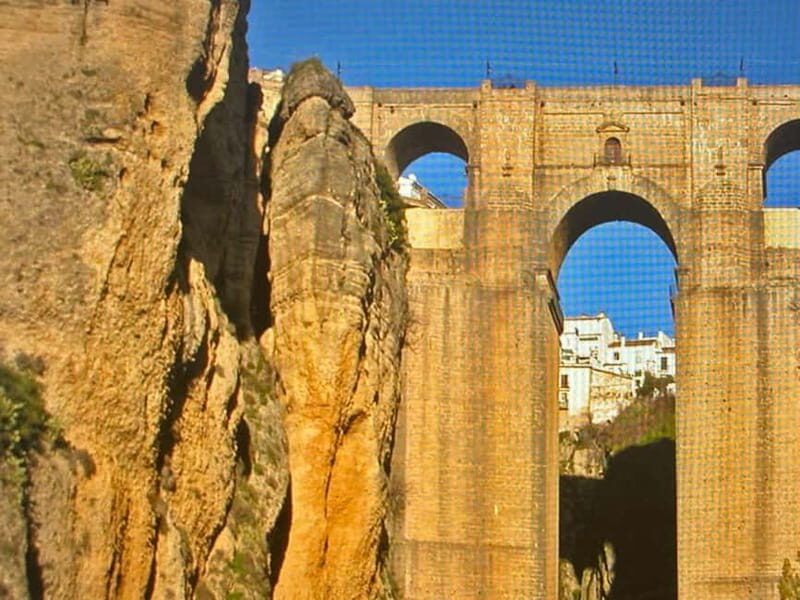From Estepona: Ronda private tour, transportation, café, bullring, tapas, drinks - Exploring Ronda’s Old Town: Historic Charm and Iconic Sights