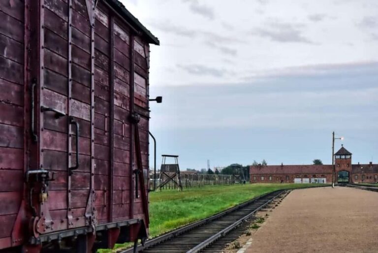 From Krakow: Auschwitz-Birkenau Trip with Booklet - An In-Depth Look at the Experience
