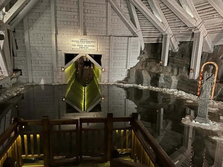 From Krakow: Auschwitz-Birkenau & Wieliczka Salt Mine Tour - Who Should Consider This Tour