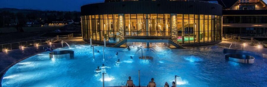 From Kraków: Thermal Baths Evening or Morning Experience - Water Attractions and Facilities