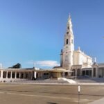 From Lisbon: Fátima, Nazaré, and Óbidos 8-Person Group Tour - Good To Know