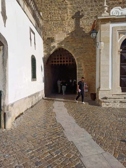 From Lisbon: Porto Transfer with Óbidos & Nazaré Tours - What to Expect On the Tour  