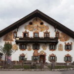 From Munich: To Neuschwanstein Castle, Linderhof, Oberammerg - What the Tour Includes & What to Keep in Mind