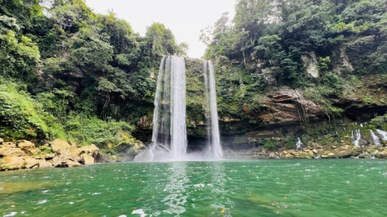 From Palenque: Palenque, Agua Azul Waterfalls and Misol-Ha - The Journey Begins: Pick-up and Travel