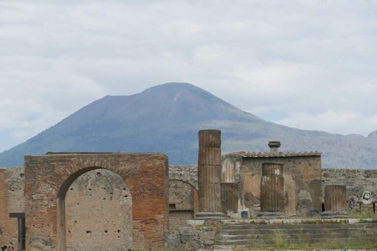From Pompeii: Walking Tour with Guide in the Excavations - Discovering Pompeii’s Ancient Streets
