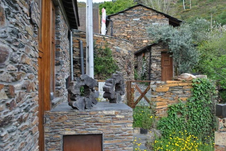 From Porto: Jeep Tour Ponte 516 Arouca + Vale do Paiva - What Makes This Tour Stand Out