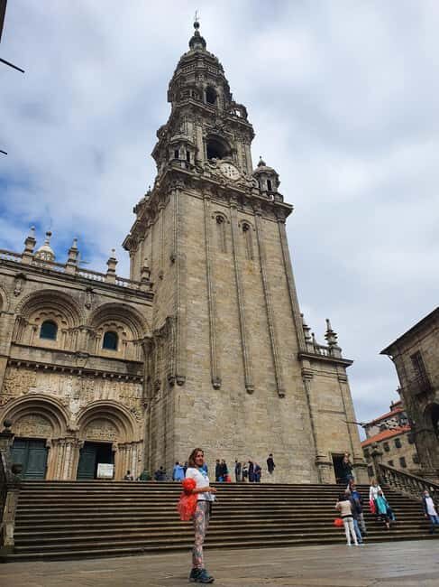 From Porto to Santiago de Compostela up to 4 Stops - Frequently Asked Questions