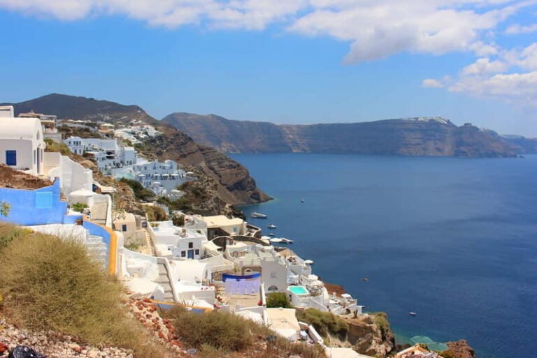 From Rethymnon: Santorini Day Tour with optional transfer - Disembarking and First Stops: Oia and Fira